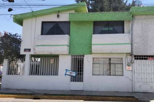 Catean y aseguran local en Casa Blanca, Metepec por trata de personas